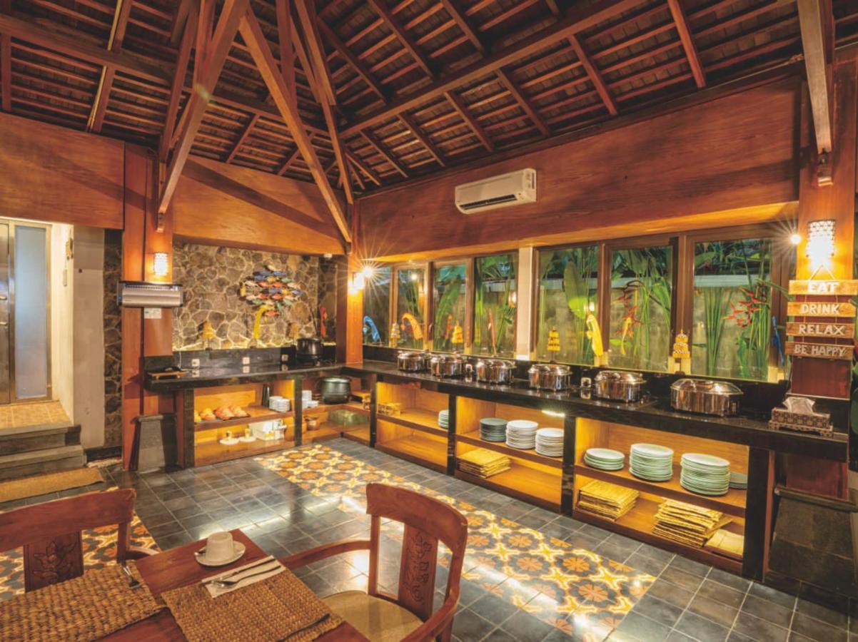 Sima Hotel Kuta  Экстерьер фото